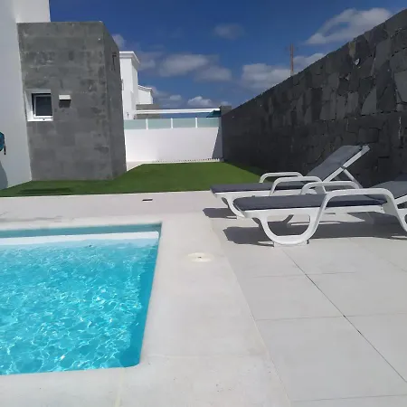 Villa Trafalgar, Magnifica Casa En La Costa Ideal Para Familias Que Buscan Tranquilidad Playa Blanca  Extérieur photo